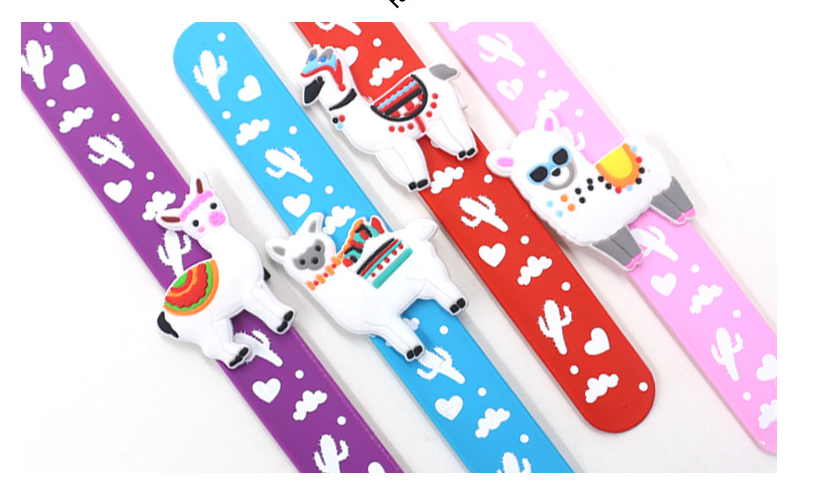 Silicone snap bracelet with icon